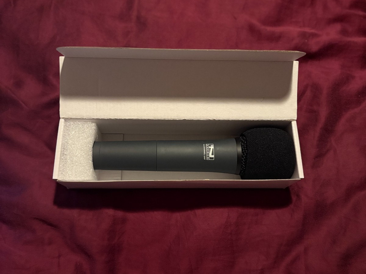 Anchor Audio WH-8000 16-Channel UHF Wireless Handheld Microphone – New Open Box
