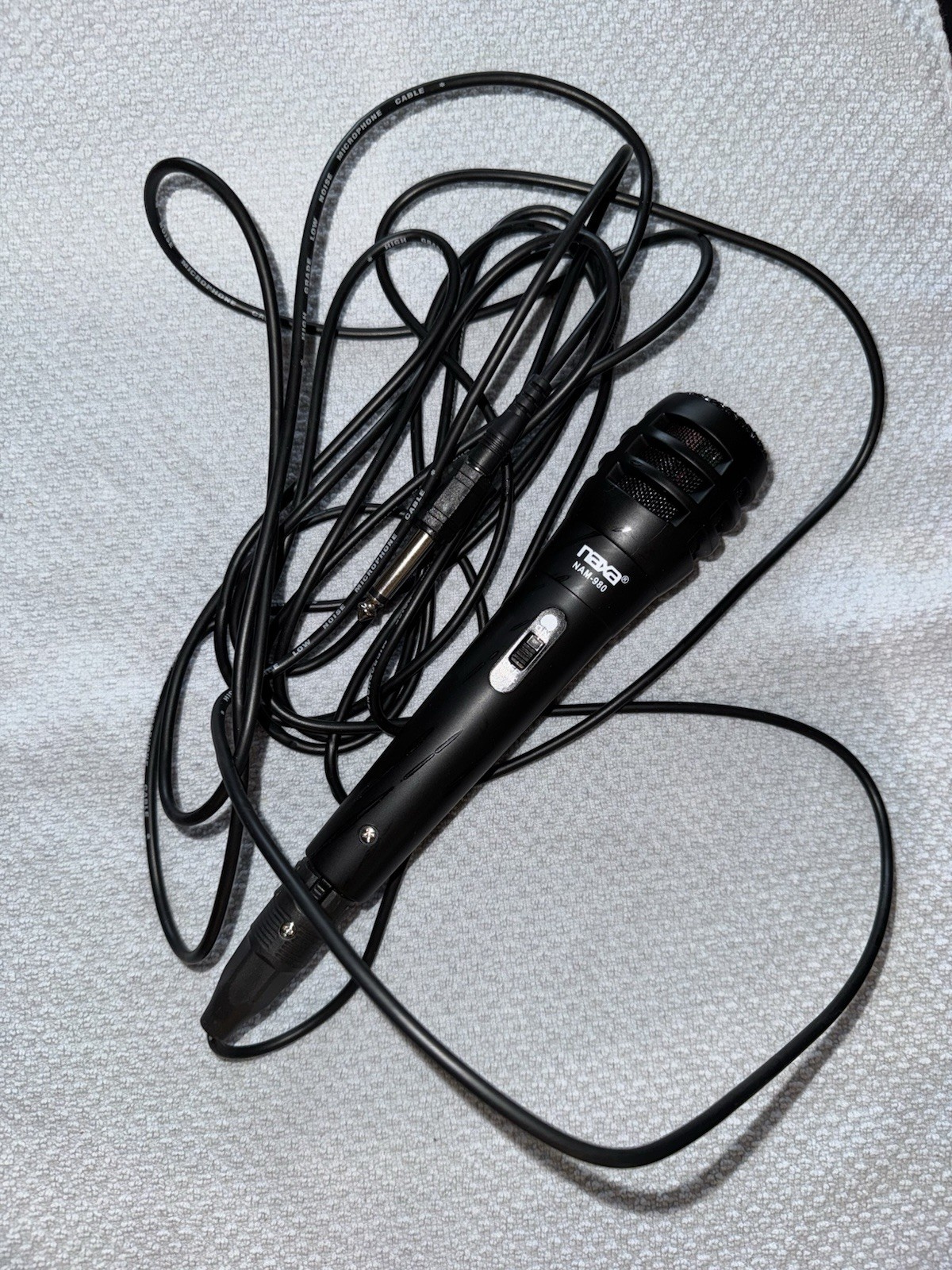 NAXA Electronics Instrument Dynamic Microphone, Black (NAM-980)