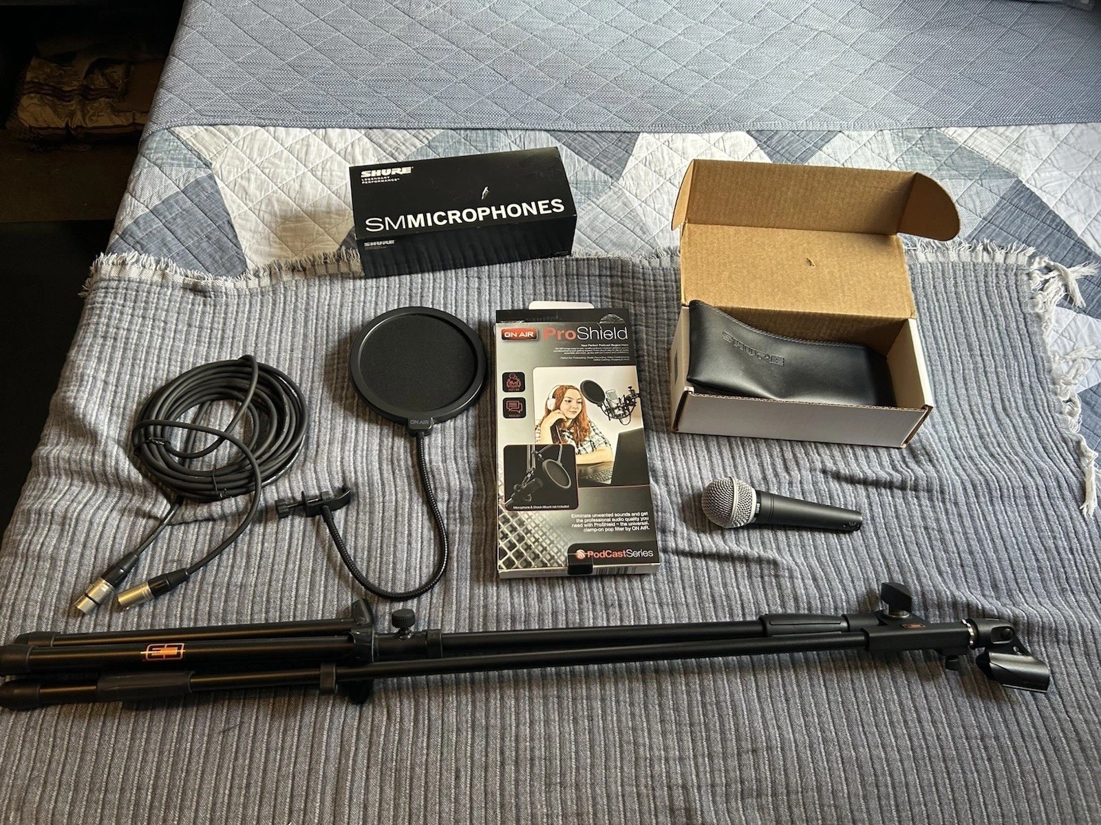 Shure SM48 Bundle – Microphone, C3 Stand, Strukture XLR Cable, Pop Filter Used