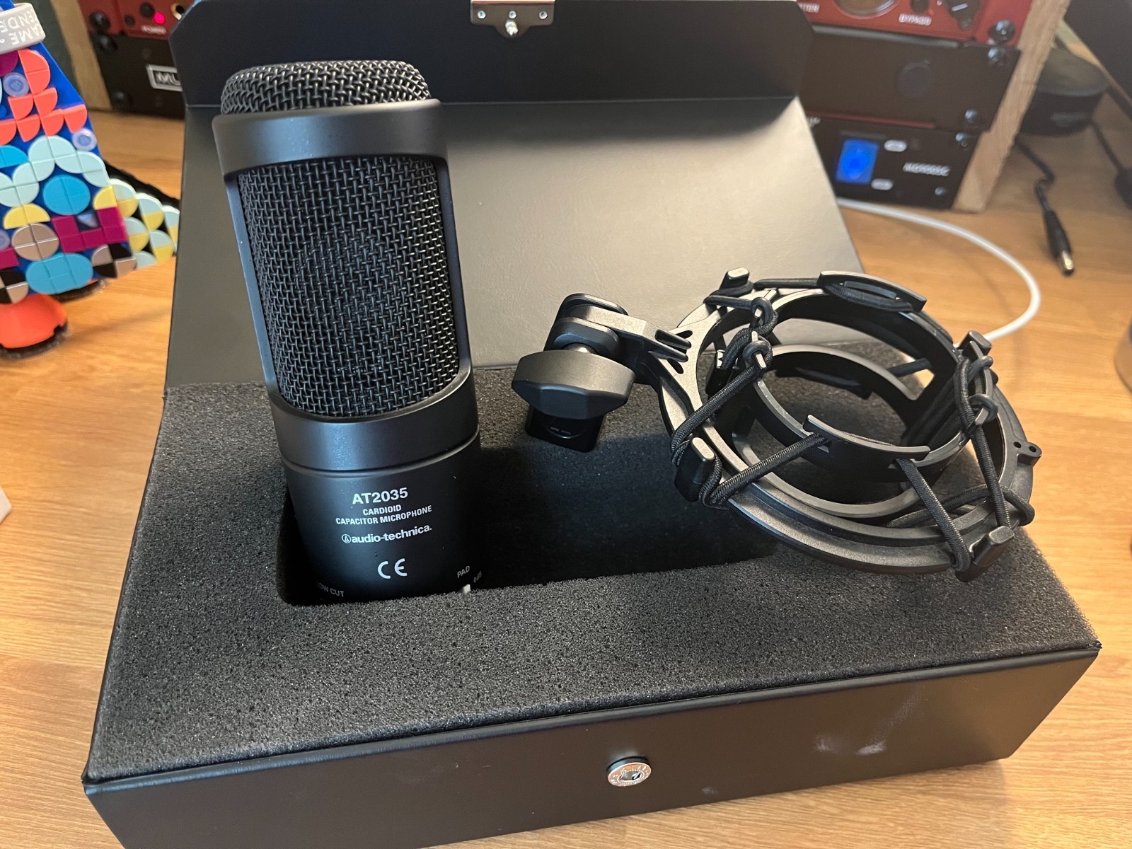 Audio-Technica AT2035 Cardioid Condenser Microphone – w/ shock mount & case!