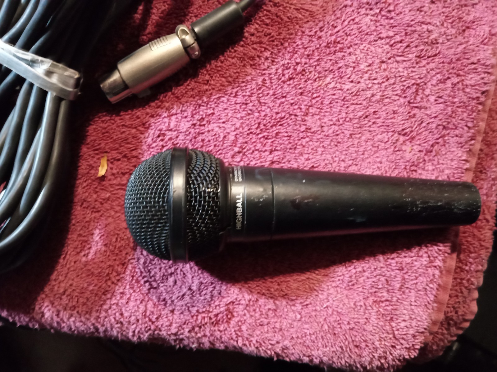 Audio 2000’s Mic ., Wireless Receiver And Cords
