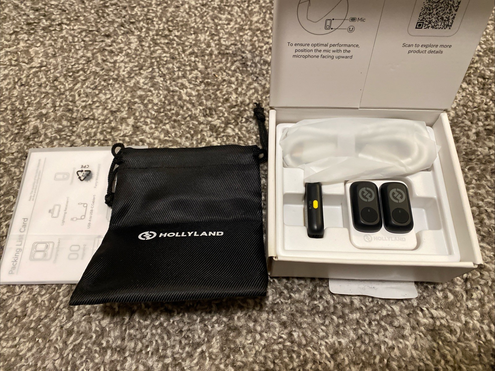 Lark A1 wireless lavalier microphone mini duo USB C apple iphone ipad Hollyland