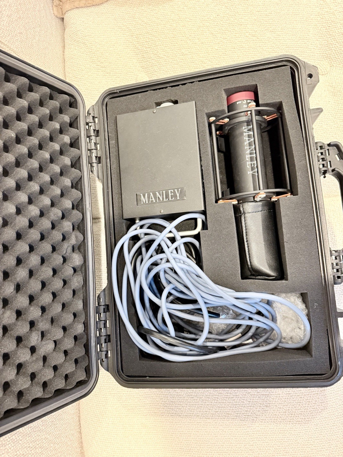 Manley Reference Cardioid Large Diaphragm Condenser Mic w/ REFMIC PSU Case