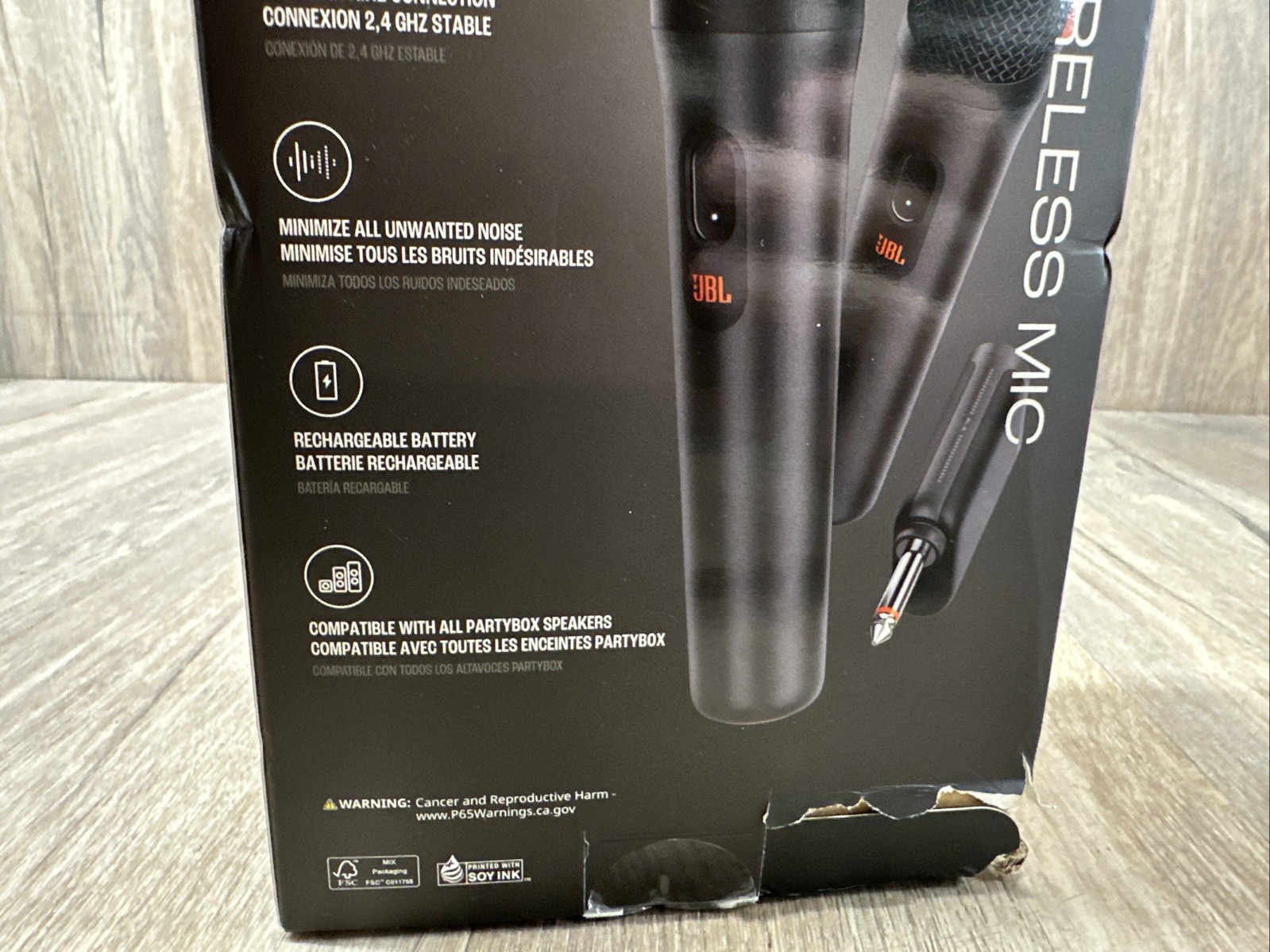 JBL Wireless IN BOX Two Microphone System with Dual-Channel Receiver SEALED