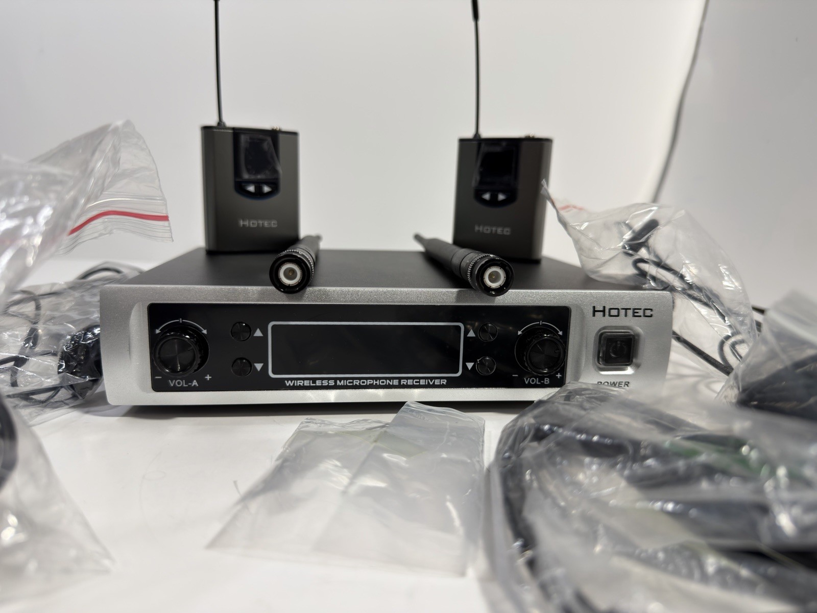 Hotec K25 Dual UHF Wireless Microphone System Headset Lavalier Lapel Bodypack