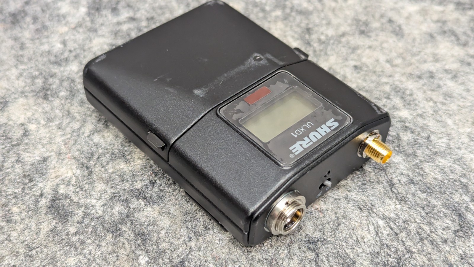 Shure ULXD1 J50A 572-616 MHz Digital Bodypack Transmitter w/ Antenna, Lapel Mic