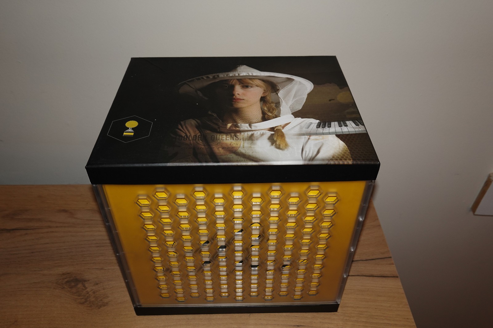 Neat Worker Bee Microphone – Original Model (New / Open Box)
