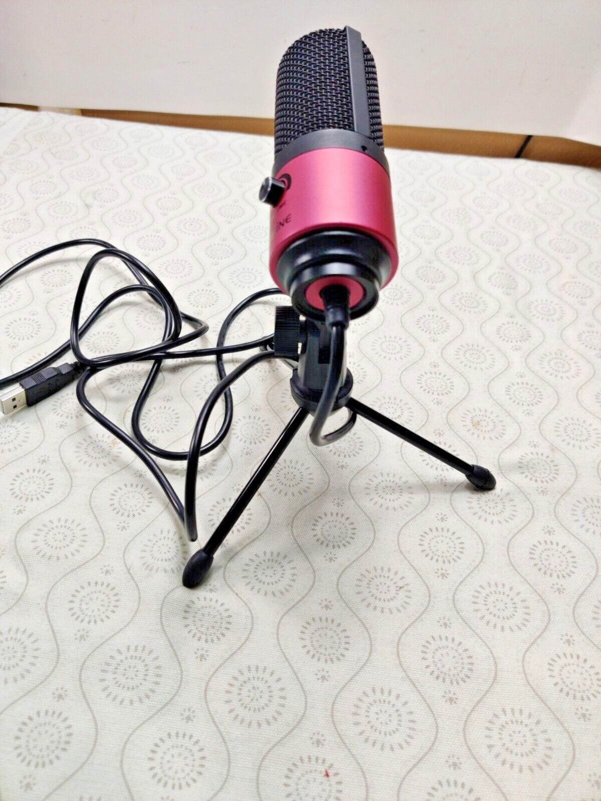 USB MIC Fifine Desktop Condenser Microphone For YouTube Videos Live Broadcast