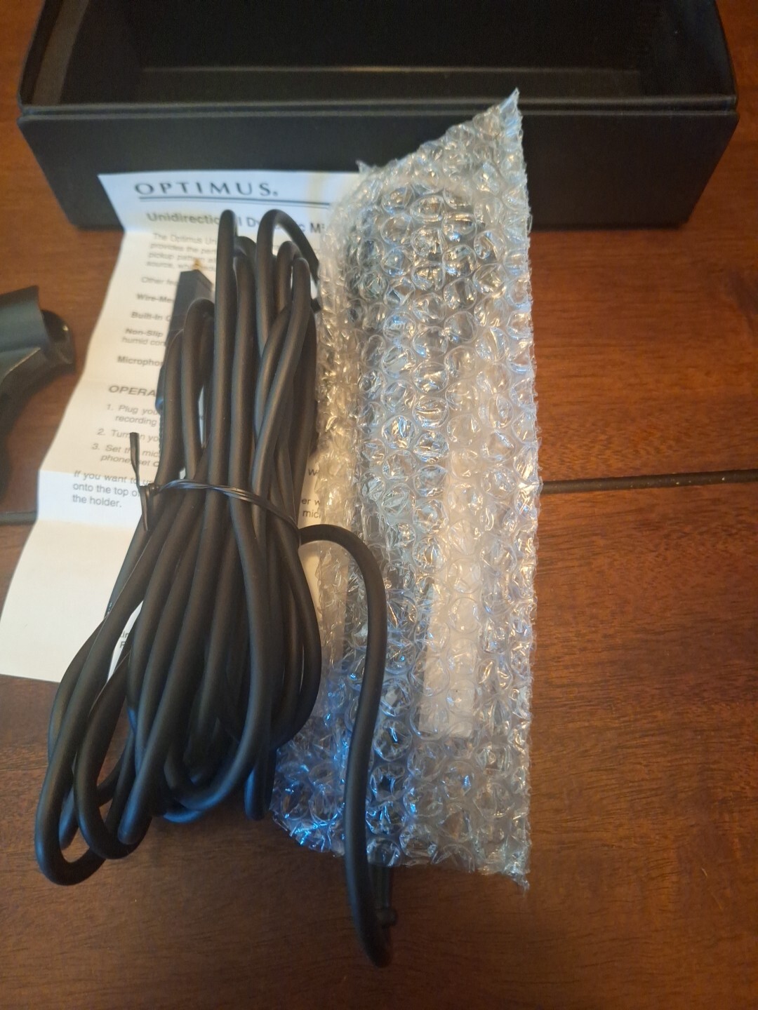 Optimus 33-3018 Dynamic Microphone