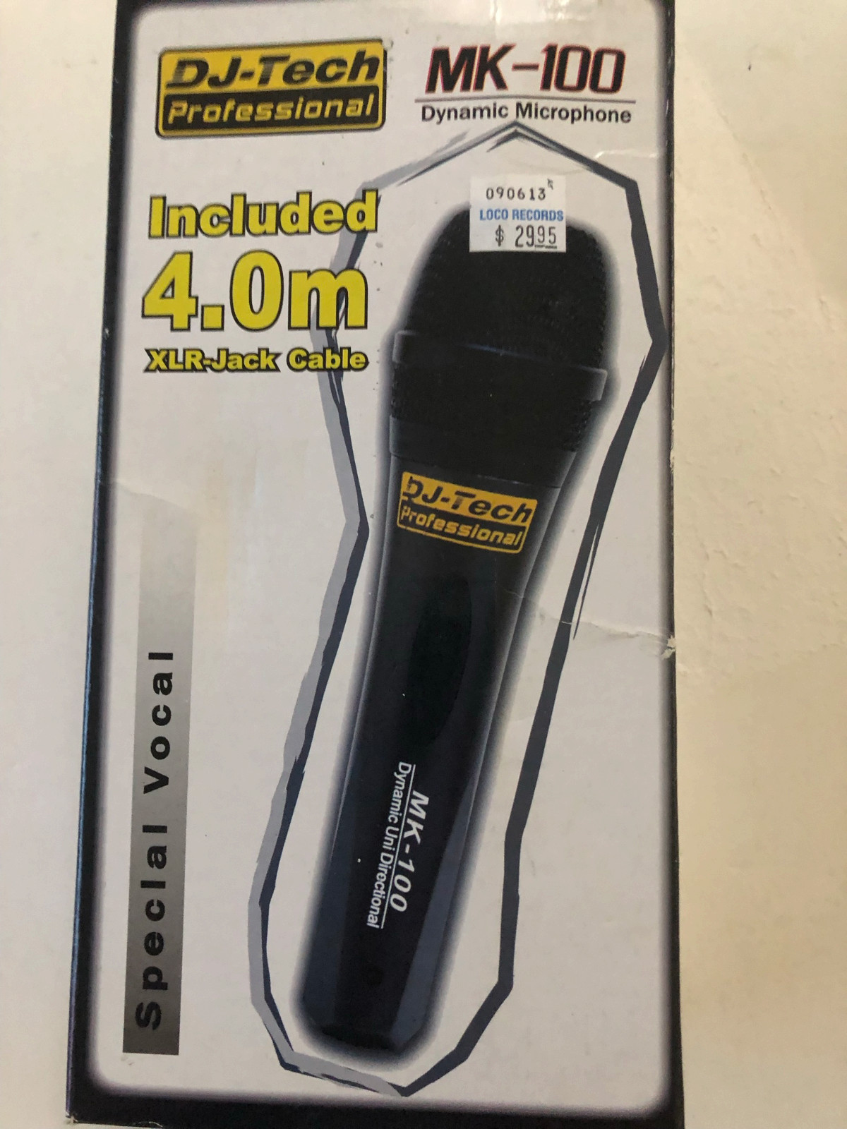 dj tech MK – 100 pro Microphone Mic w/ 10 ft. XLR to 1/4″ Cable