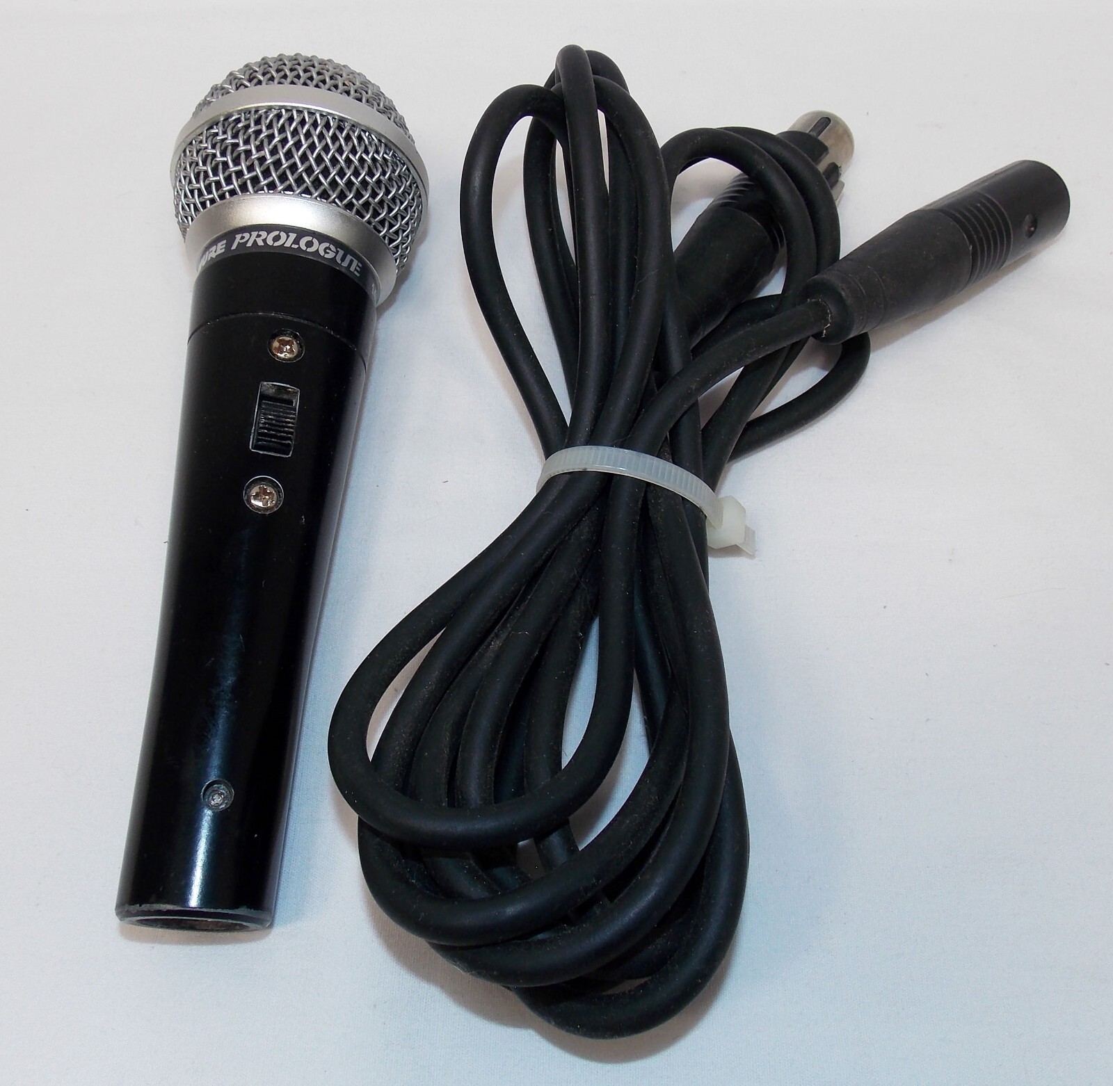 Preowned Shure Prologue Dynamic Vocal Microphone w/ Low Z Cable
