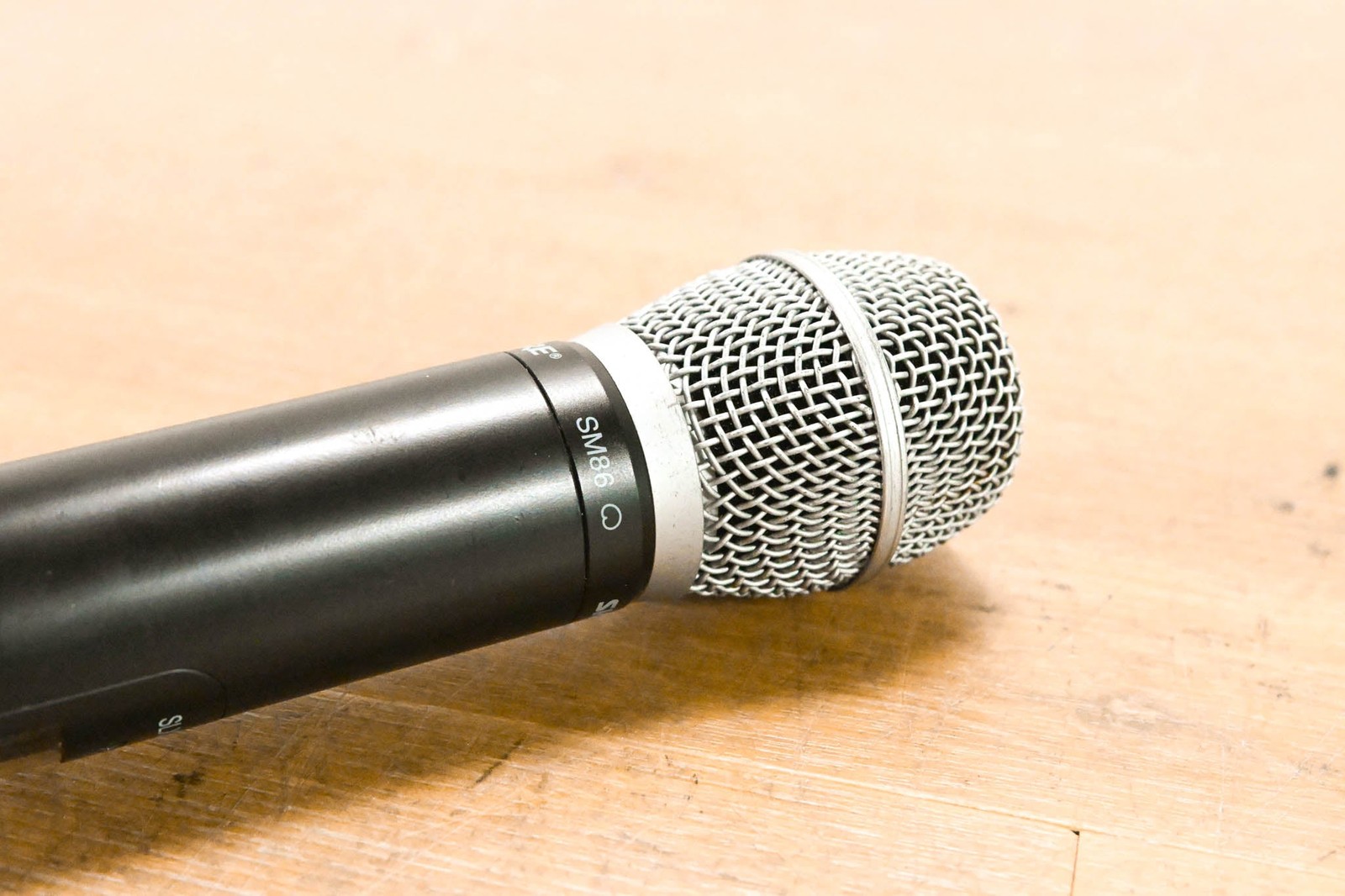 Shure SLX2/SM86 Wireless Handheld Transmitter – J3 Band: 572-596 MHz CG012KP
