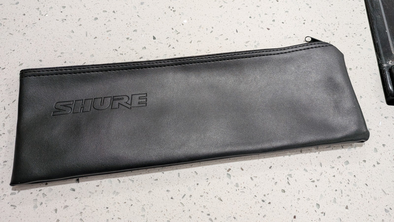 Shure Vinyl Zippered Mic Bag