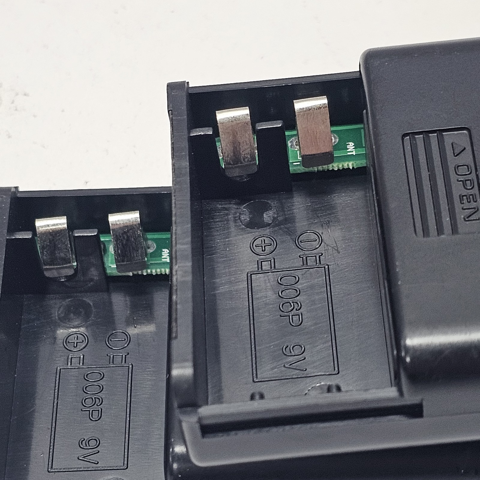 Nady BT-8U UHF Transmitter For DKW-8 U-81 Systems LOT OF 2 UNTESTED AS IS