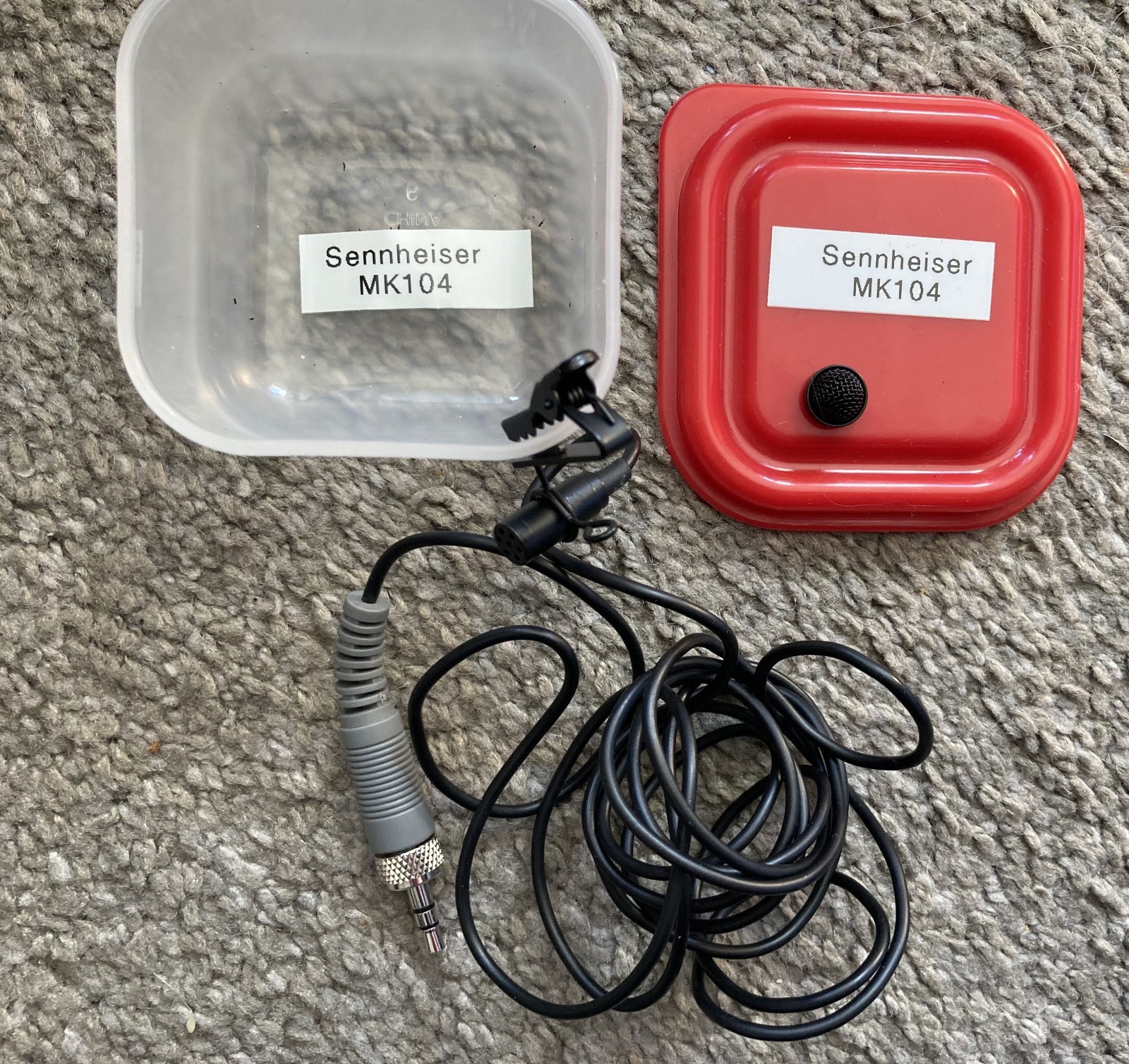 Sennheiser MK104 Lavalier Microphone – Sennheiser wiring, used, Black+clip, wind