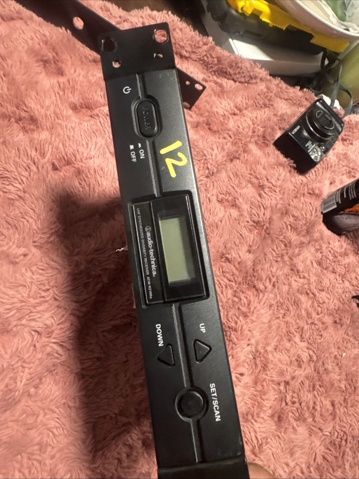 AUDIO TECHNICA WIRELESS RECEIVER ATW-R2100 655-680MHZ