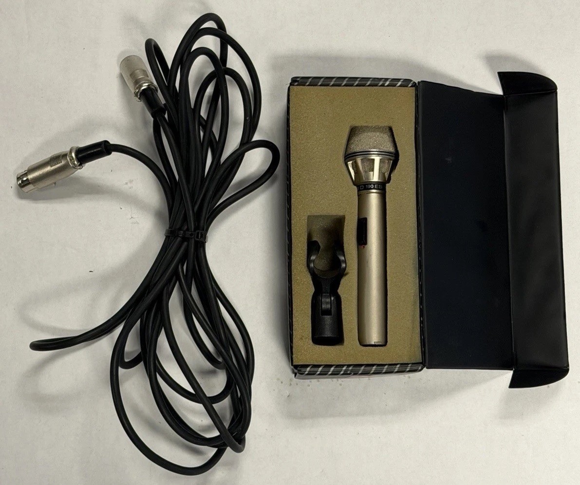AKG D190ES Cardioid Dynamic 200 Ohm Vintage Microphone Made in Austria