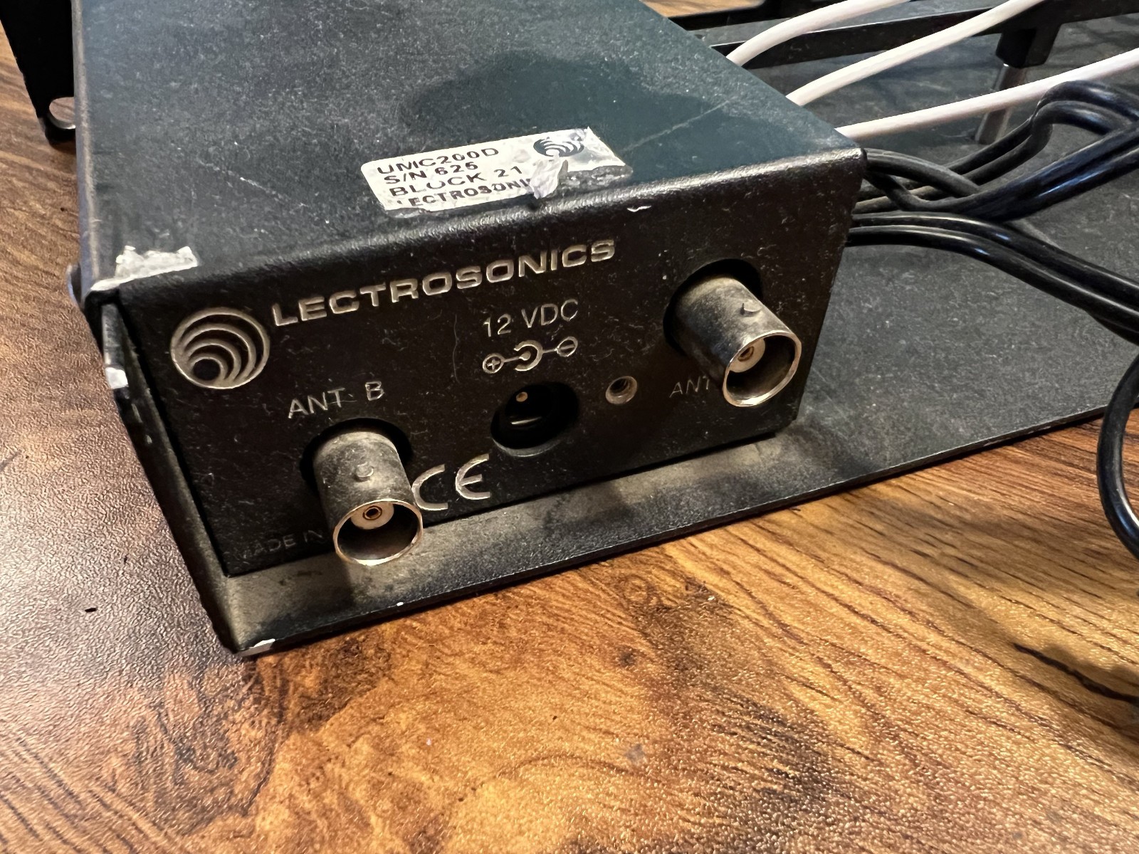 Lectrosonics Lectrosonics UMC200D Rackmount Mulitcoupler [Blocks 21 and/or 22]