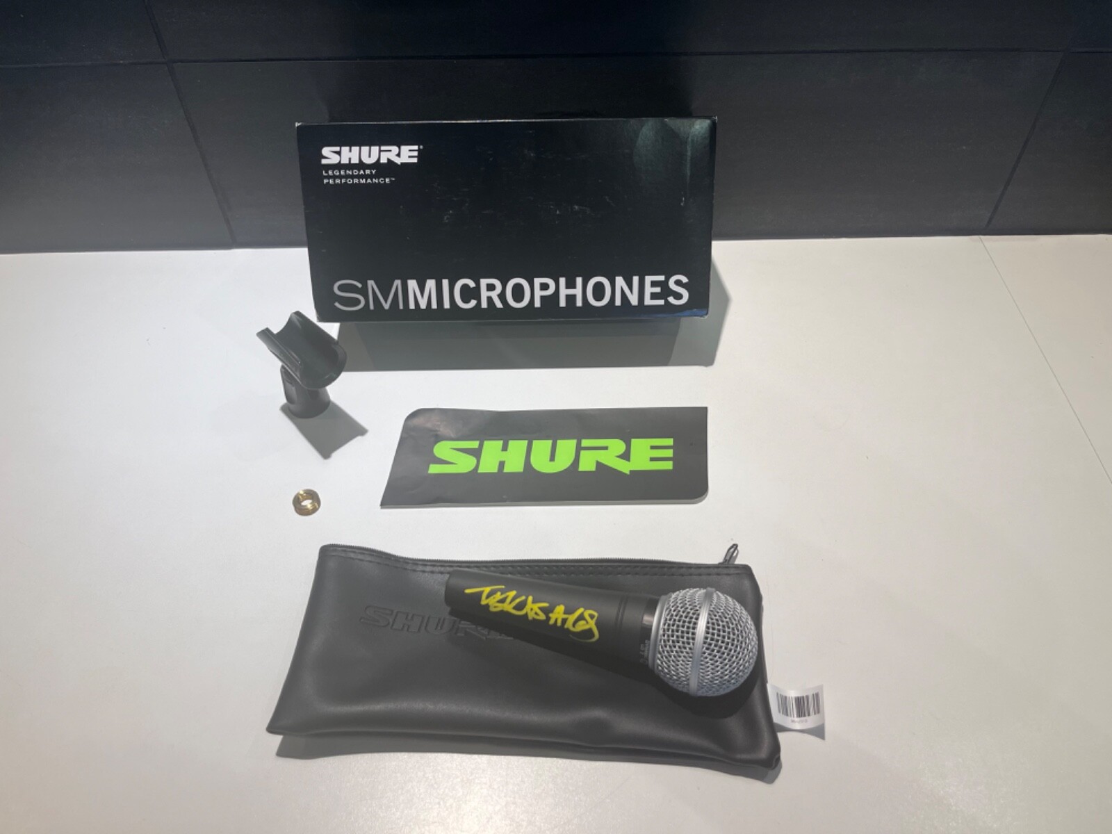 Tekashi 6ix9ine Signed Microphone (beckett) Shure sm48-lc