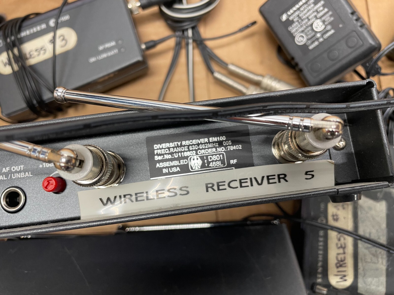SENNHEISER True Diversity 4x Receivers and 2x Transmitters ew100