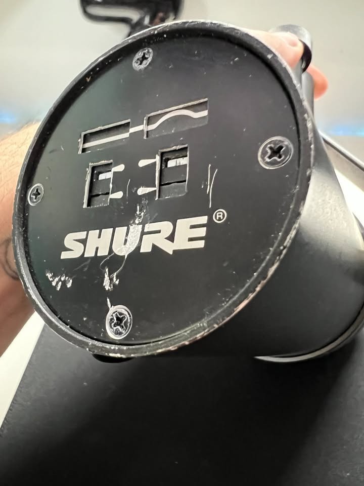Shure SM7B Cardioid Dynamic Vocal Microphone