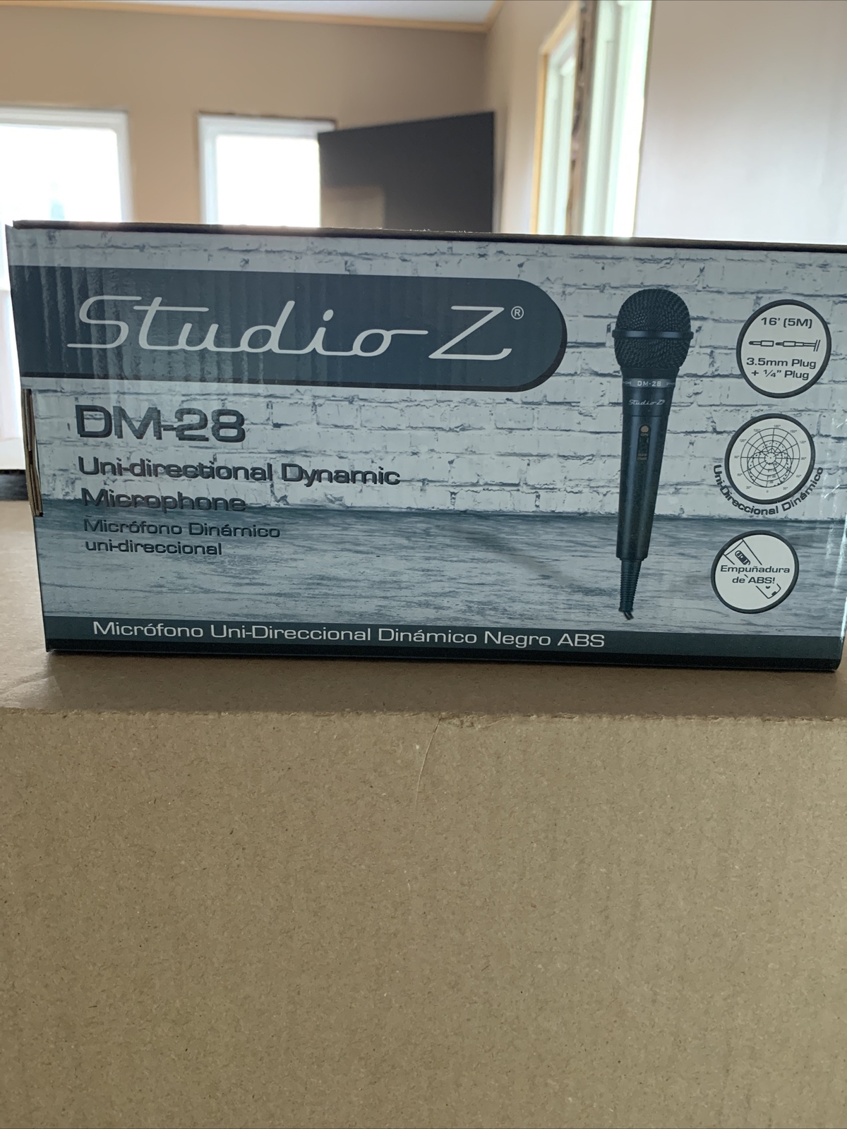 Studio Z DM-28 Black ABS Uni-directional Dynamic Microphone