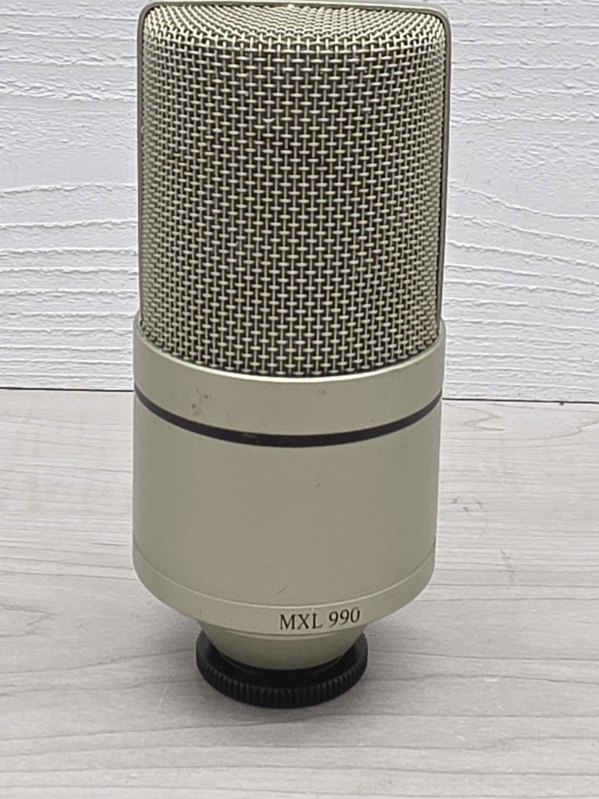 MXL 990 Condenser Microphone Champagne Wired 3-pin XLR Condenser Transducer