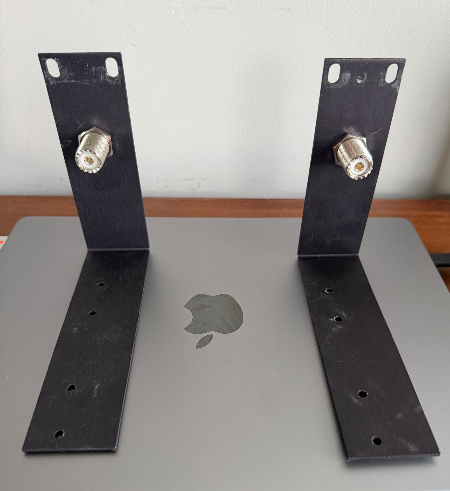 Shure Rack ears for CS4 Wireless with Antenna mounts