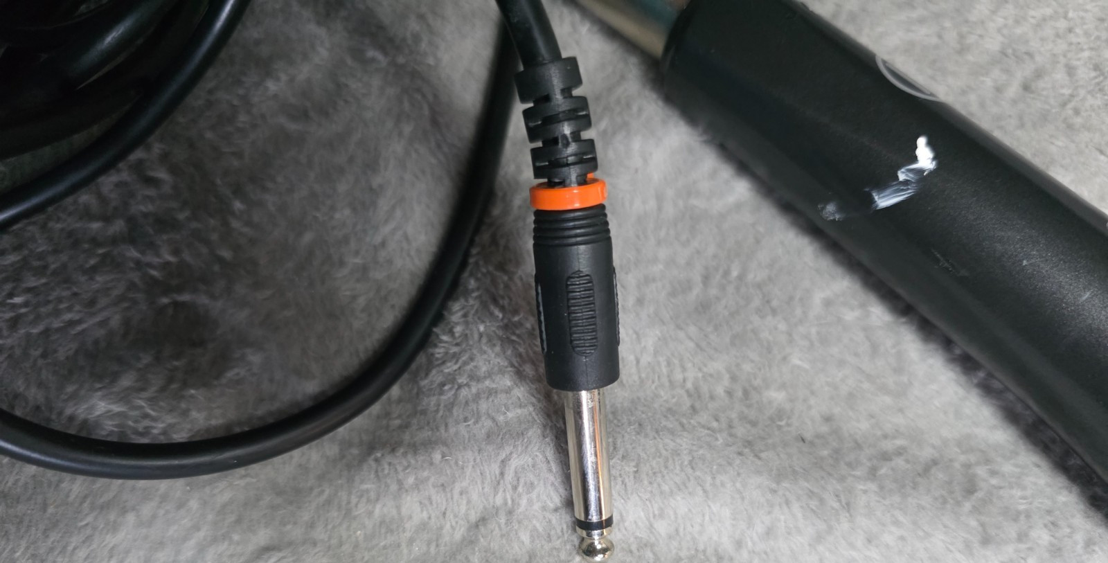 Harbinger Handheld Microphone Black Metal Dynamic 10’Cable XLR to 1/4″ Untested