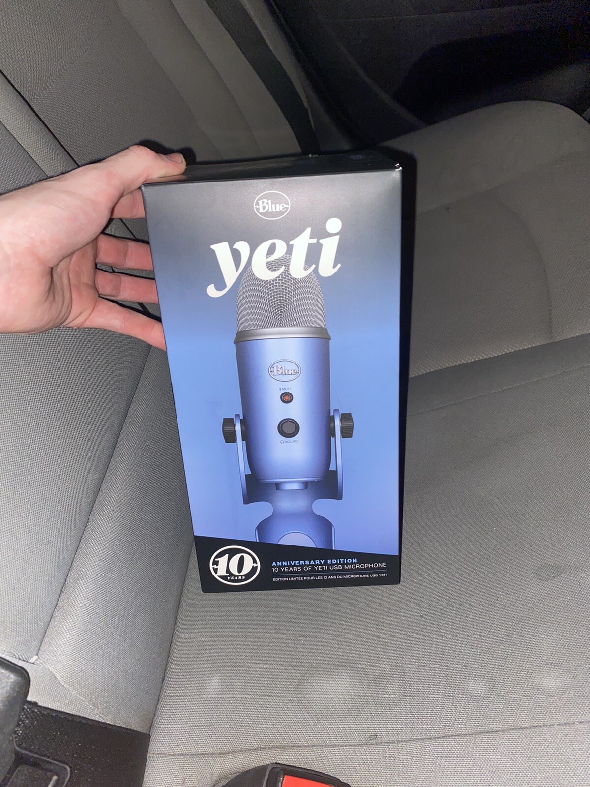 Yeti Mic (Blue 10 Year Anniversary Edition in open box – never used)