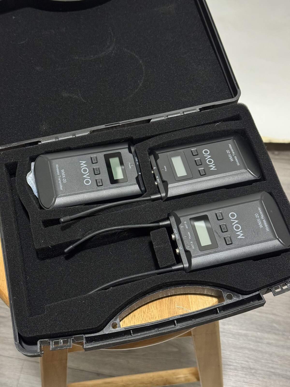 Movo WMX20DUO Wireless Lavalier Microphone System
