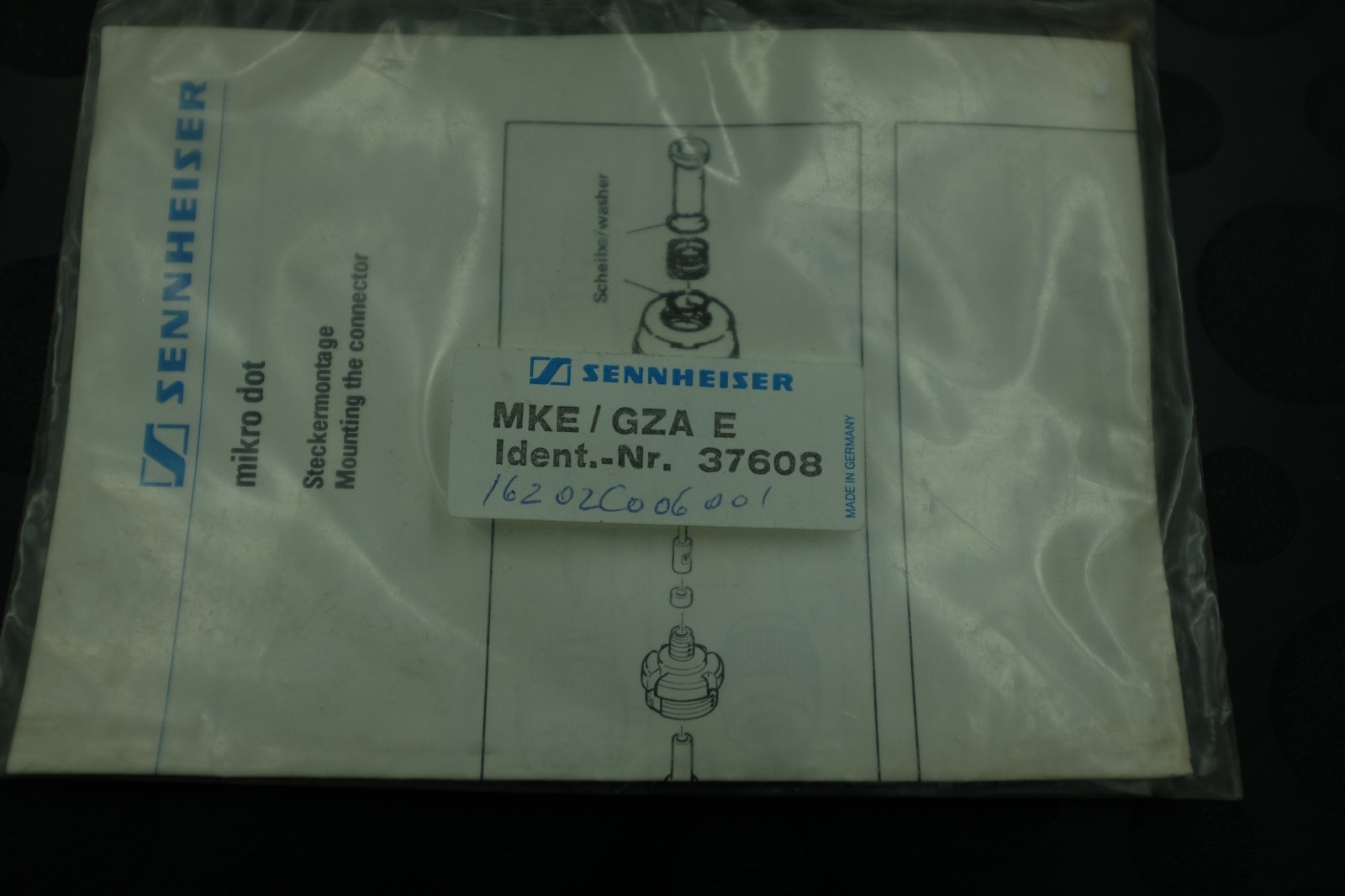 SENNHEISER MIKRO DOT B + K – STECKER MKE / GZA 37608 NEW /NOS