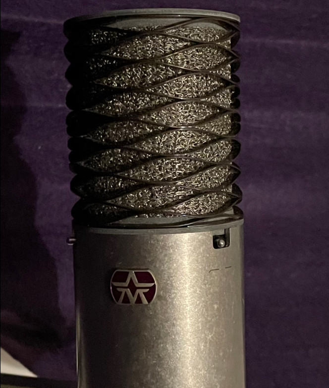 Aston Origin Large Diaphragm Cardioid Condenser Microphone – Black
