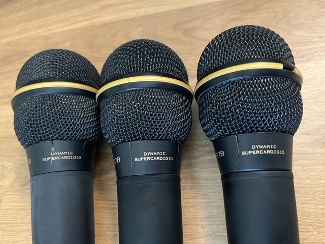 Electro Voice EV N/D 357B supercardoid microphone – Brand new grips! (I have 3!)