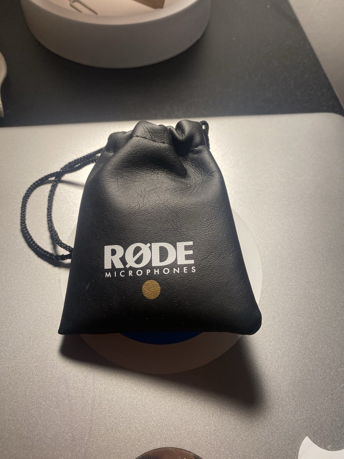 Rode smartLav+ Lavalier Microphone Wired 3.5 mm TRS White with Carry Pouch