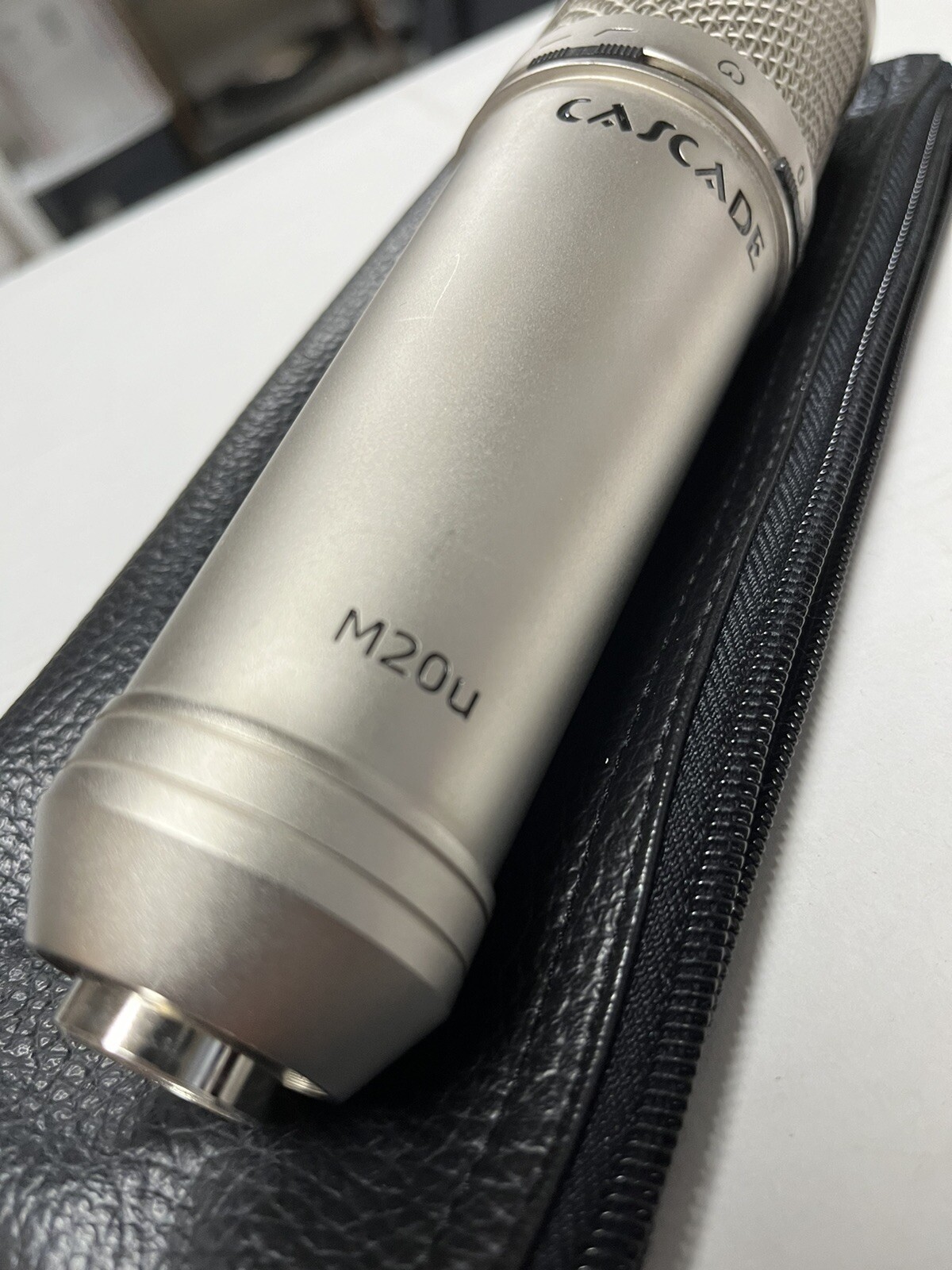 Cascade M20u Condenser Microphone w/pouch