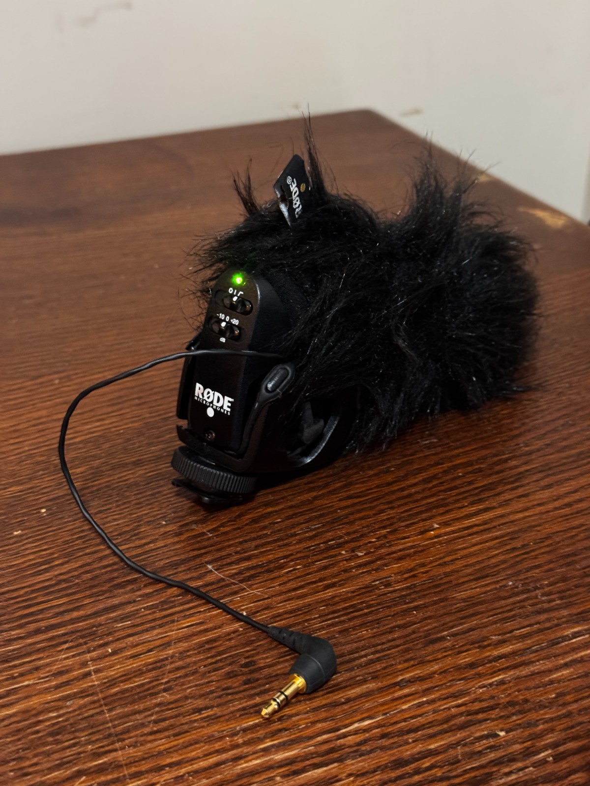 RODE VideoMic Pro Camera-Mount Shotgun Microphone