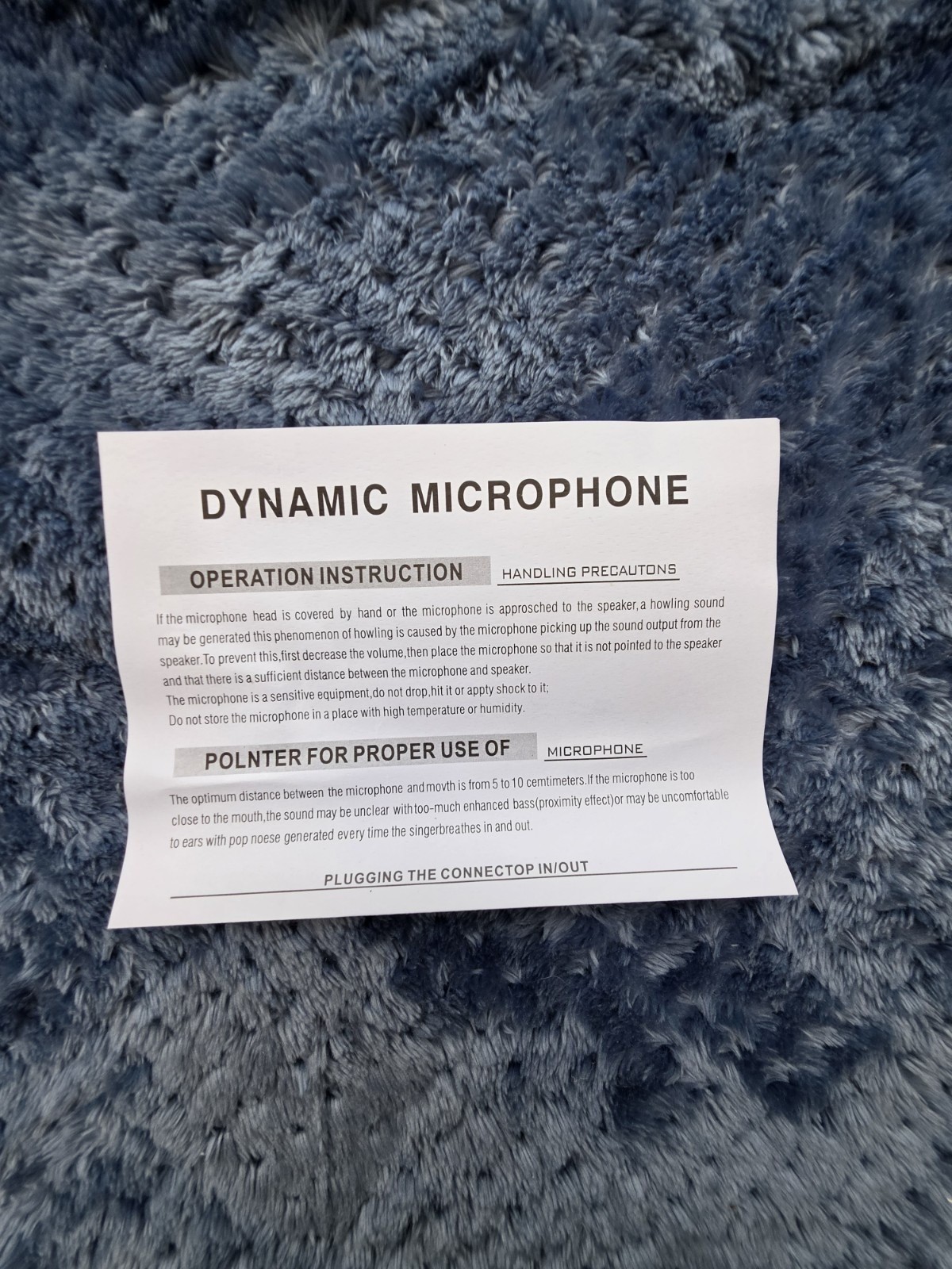 Dynamic Handheld/Stand-Held Microphone, Wired XLR 3-Pin, On/Off, Black