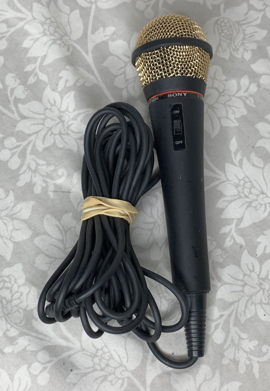 Sony F-VJ3322 Gold Impedance 600 Dynamic Vocal Wired Microphone Black (G3)