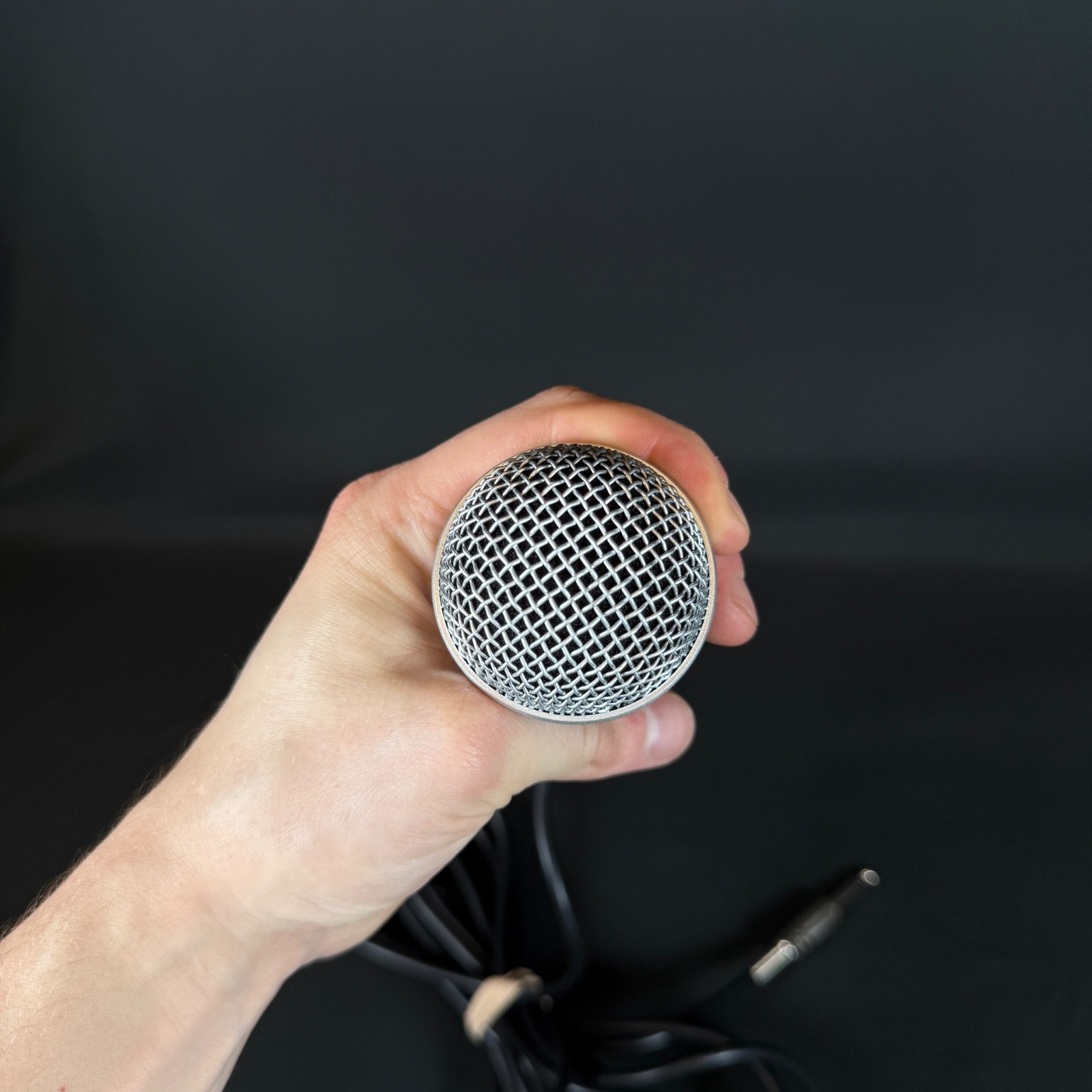 First Act MVM-88 Unidirectional Dynamic Microphone with XLR x 1/4″ Cable TESTED