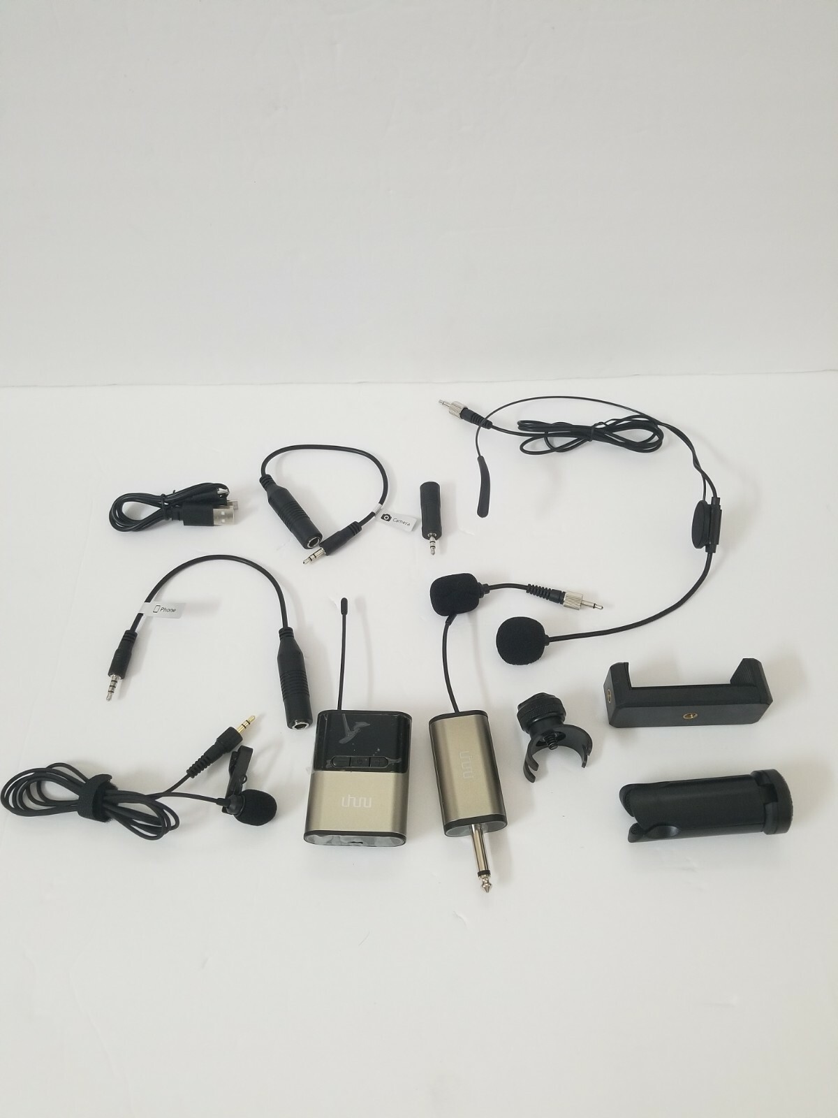 Wireless Lavalier Microphone,UHURU Wireless Microphone with Lavalier Mic, Hea…