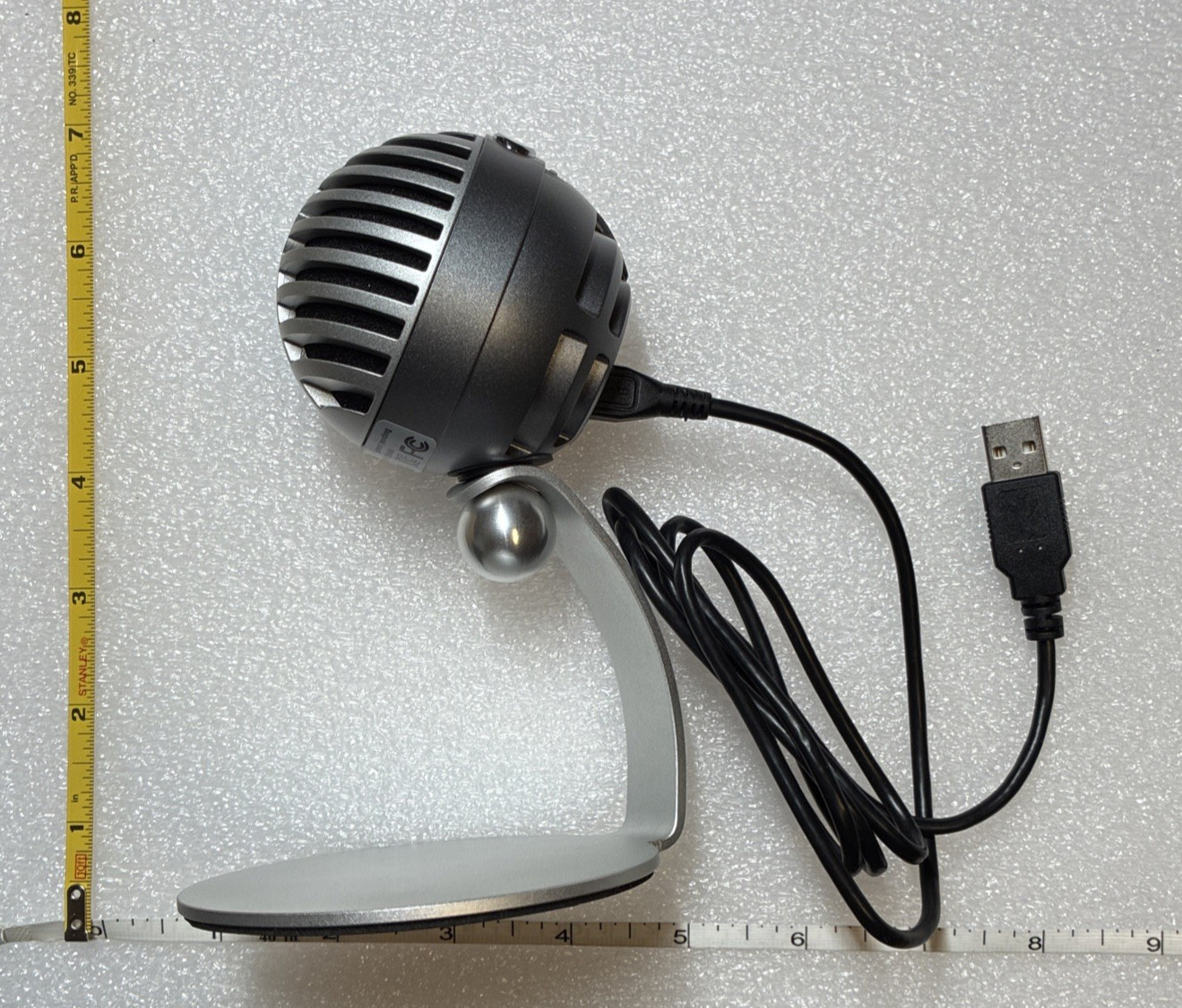 SHURE AMV5-DS Silver USB Microphone, stand, & cable, preowned