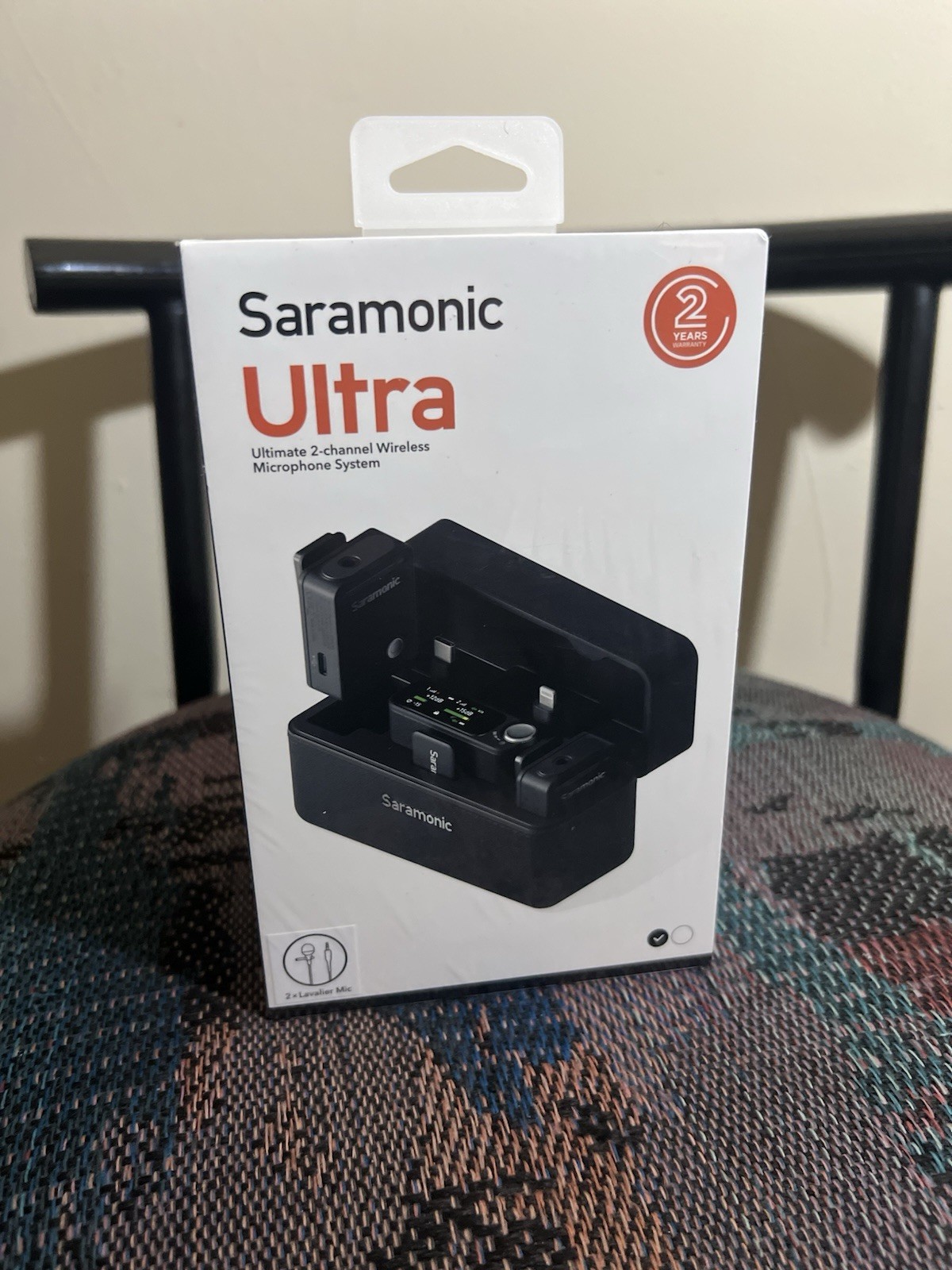 Saramonic Ultra 2 person 2.4GHz Wireless Microphone System shipp same day fast