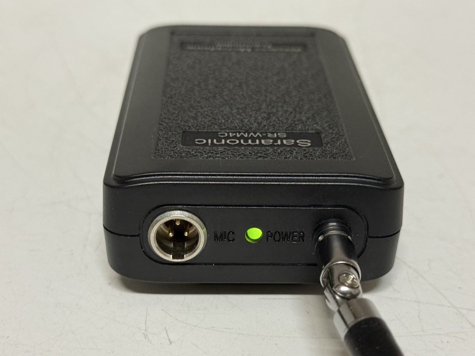 Saramonic SR-WM4C VHF Camera-Mount Wireless Omni Lavalier Microphone System