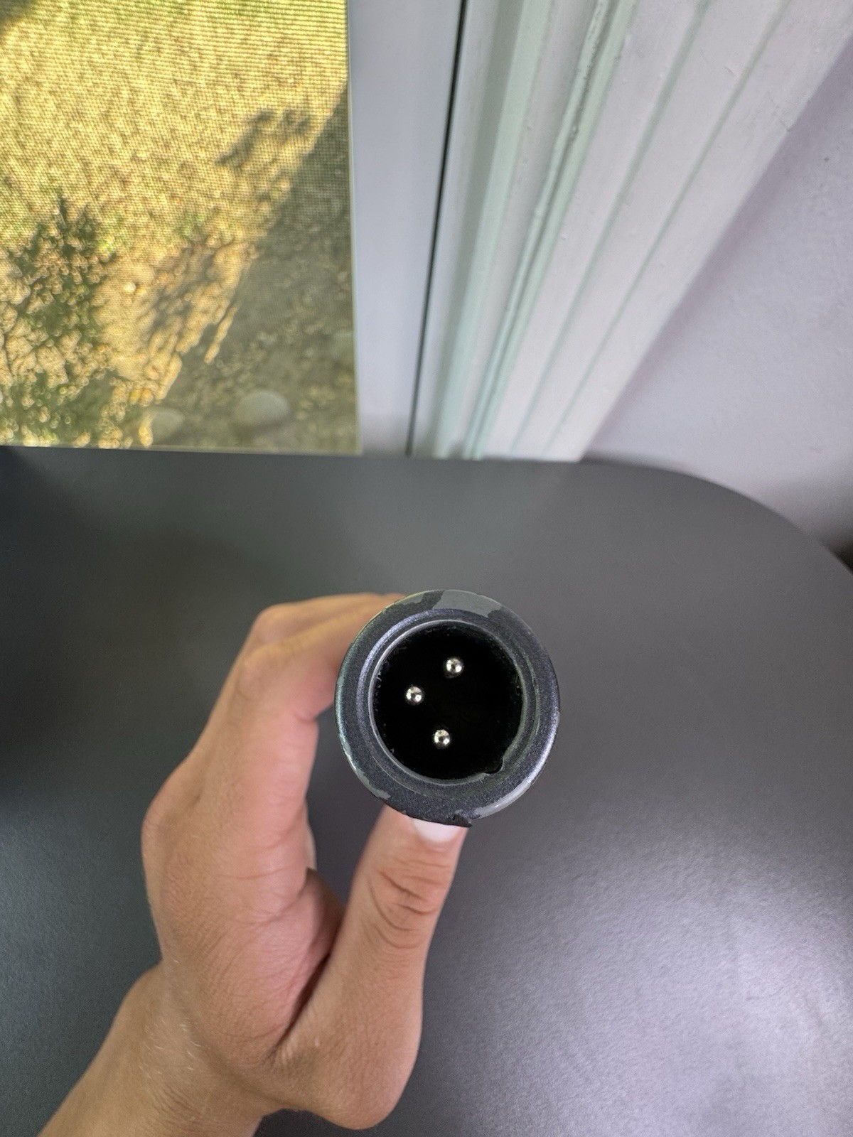 Sennheiser E835 Dynamic Cardioid Vocal Microphone