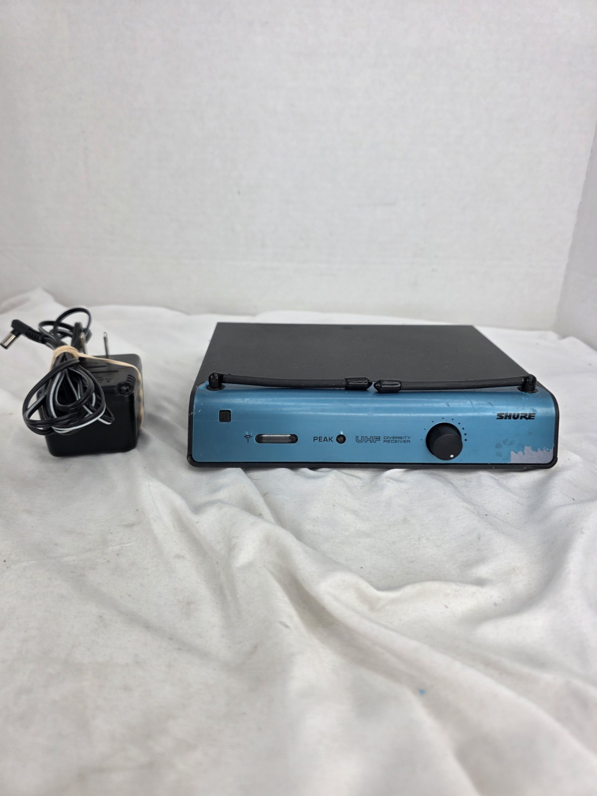 Shure SM58 Wireless Microphone System UT4-TG Receiver Power Cord 615.900MHz
