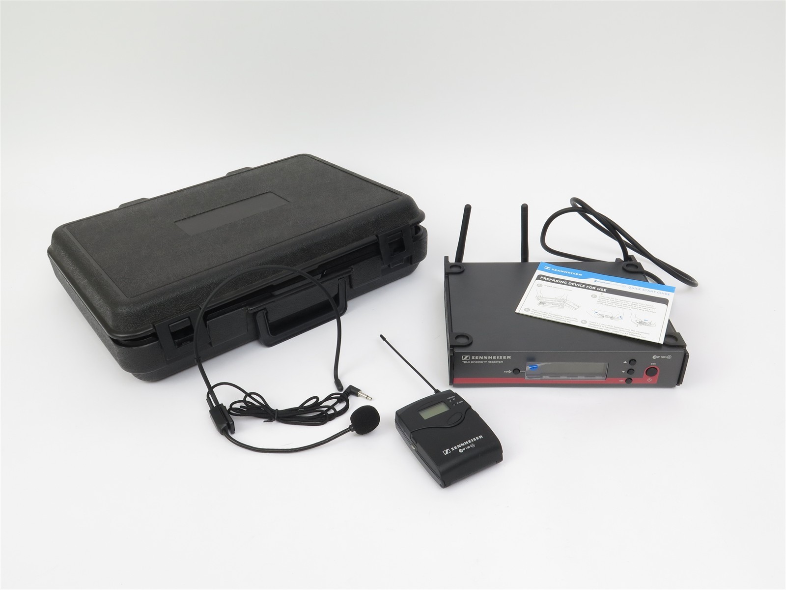 Sennheiser True Diversity Receiver EM 100 Range A in Case