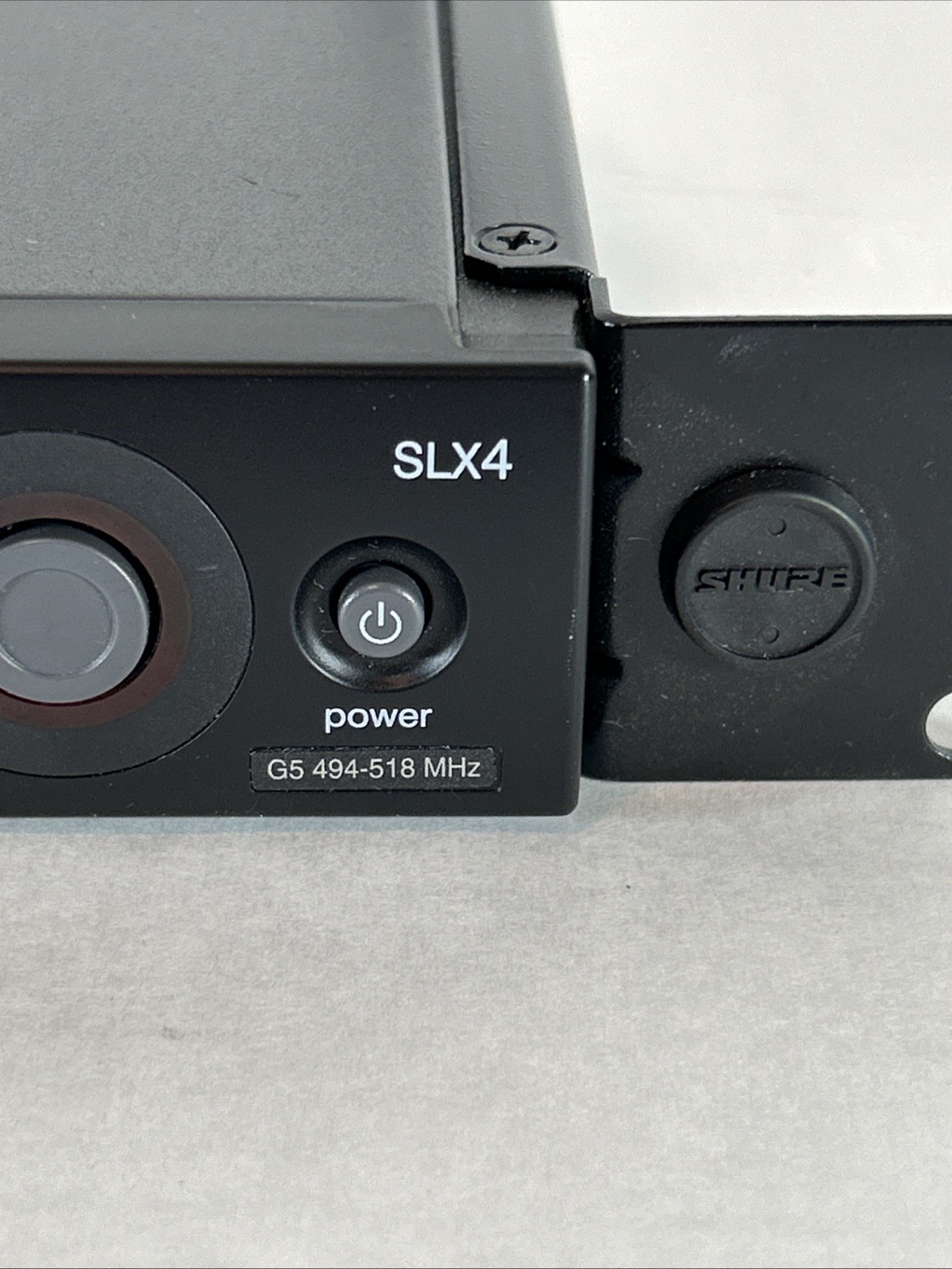 Shure SLX4-G5 494-518MHz Wireless Microphone Receiver (RECIEVER ONLY) Tested