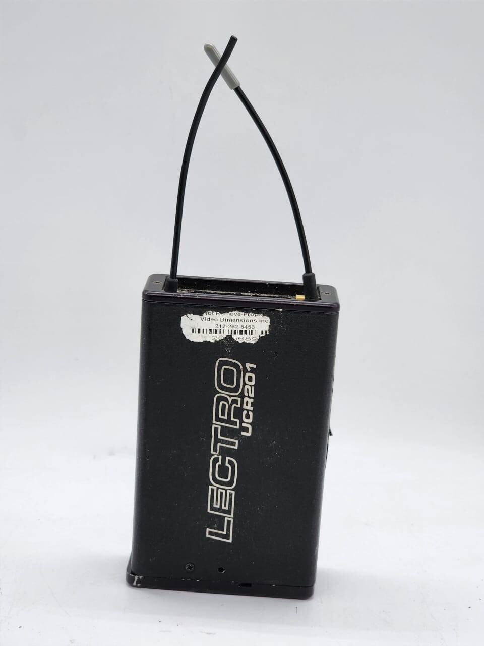 Lectrosonics UCR201 Block: 28 (GY) 716.8 – 742.3 MHz UHF Receiver w/Antennas