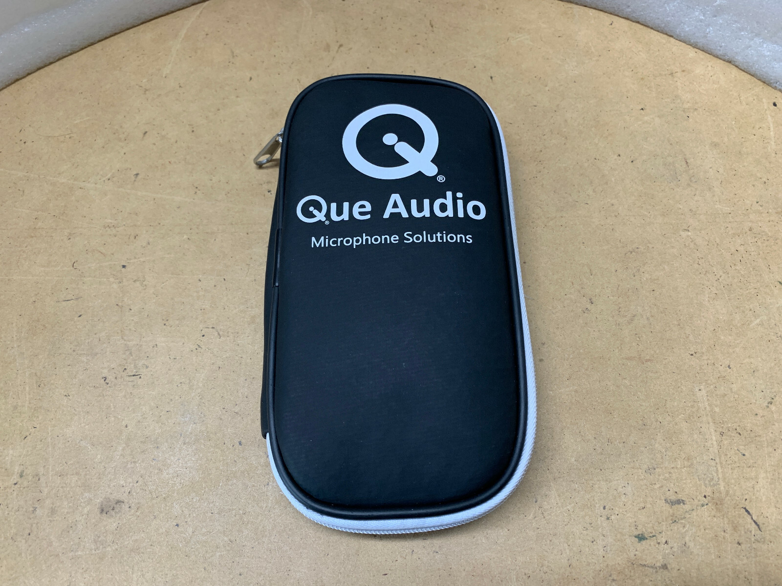 Q AUDIO ZIPPERED NYLON MICROPHONE POUCH- PRO! MAKE OFFER!